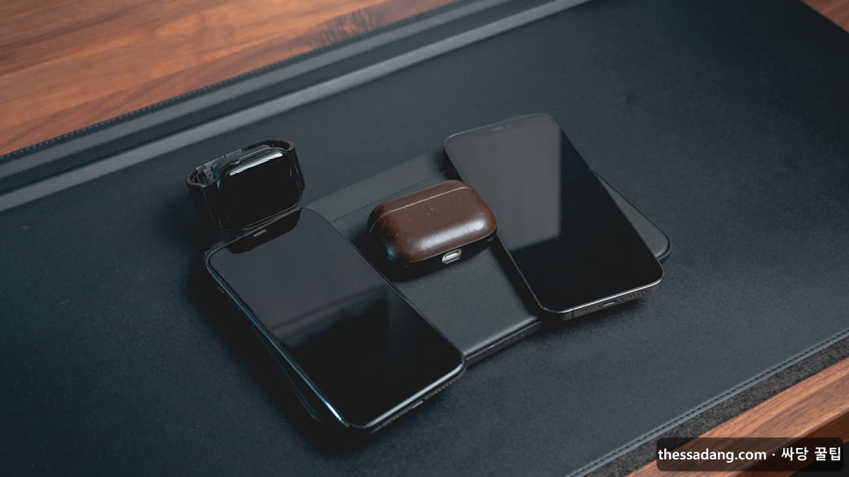 갤럭시 S26 액세서리 추천 - 스마트폰 주변기기 데스크 셋업 - 싸당 꿀팁